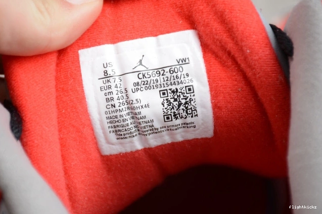 Red 3 Jordan Air Cement CK5692-600 0917
